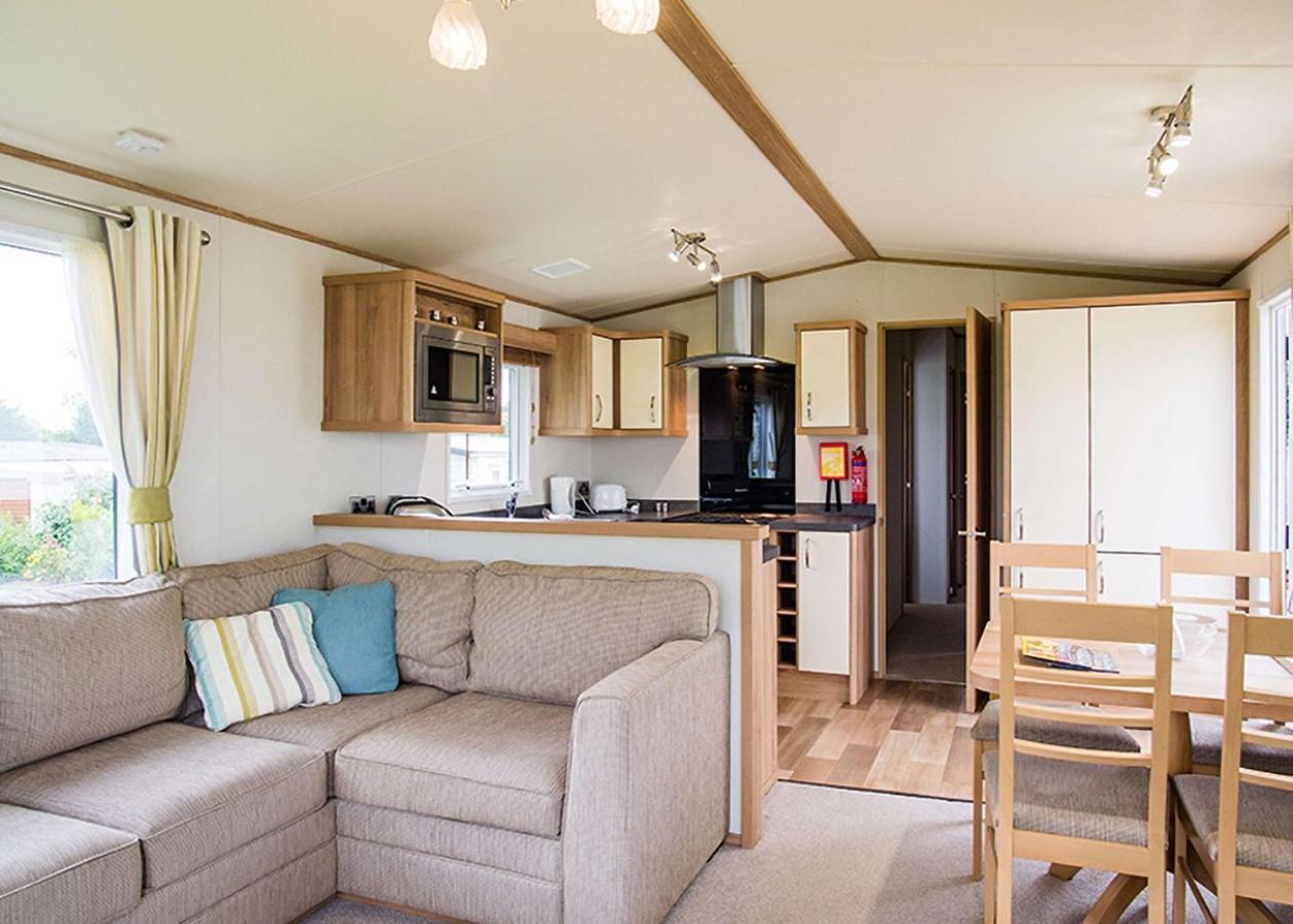 Ocean Heights Holiday Park New Quay  Bagian luar foto