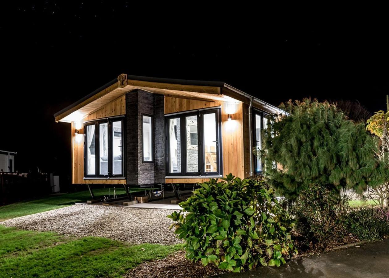 Ocean Heights Holiday Park New Quay  Bagian luar foto